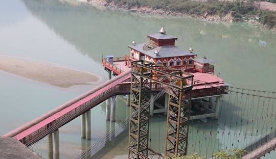 Rishikesh to Maa Dhari Devi Temple taxi