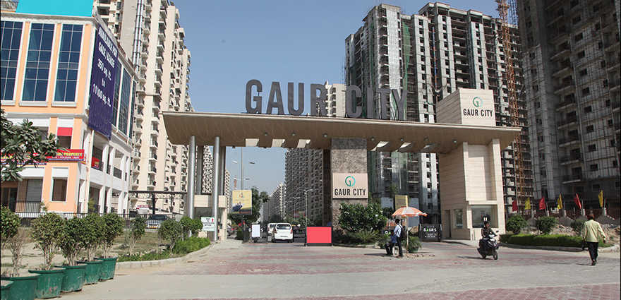 Dehradun to Noida Taxi