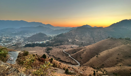 Haldwani to Pithoragarh Taxi