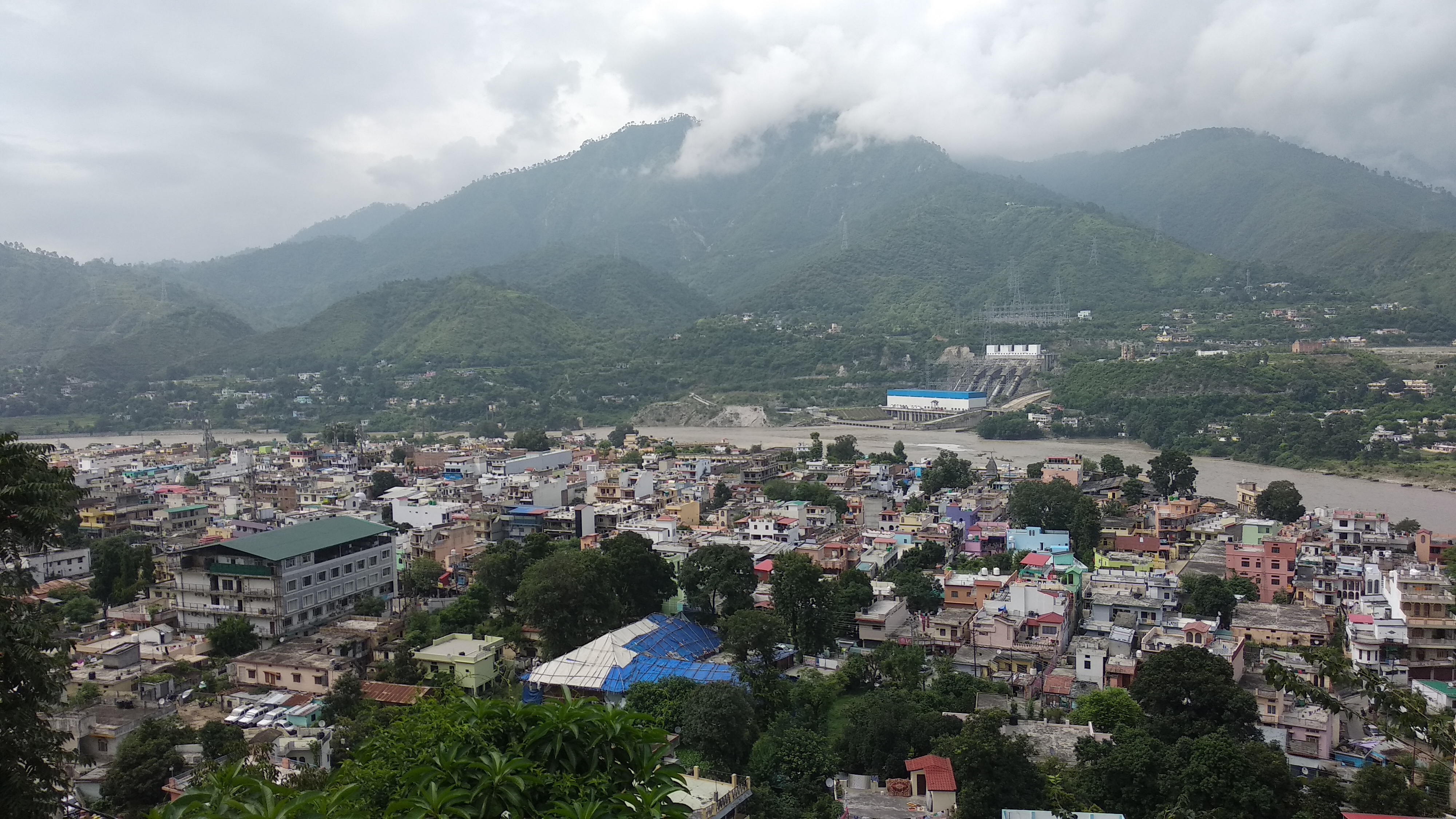 Delhi to Srinagar Taxi